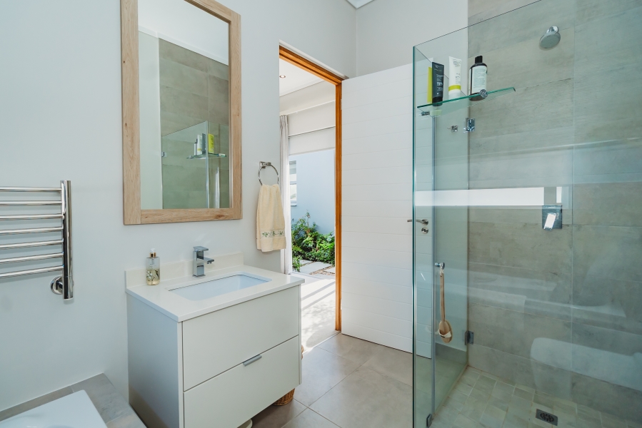 3 Bedroom Property for Sale in Earls Court Lifestyle Estate Western Cape
